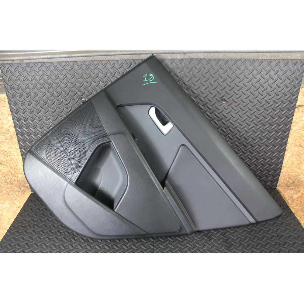 83302-3U030XI PANNELLO PORTIERA POSTERIORE DESTRA KIA SPORTAGE (SL)(2009-2014) 1.7 CRDi 116CV 85KW D4FD