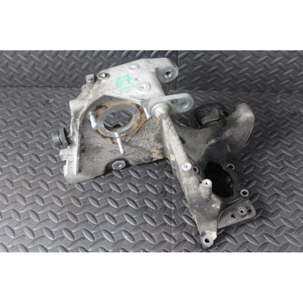 55205043 SUPPORTO MOTORE POMPA GASOLIO LANCIA DELTA 3 III (844)(2008-2014) 1.6 DMULTIJET 120CV 88KW 198A2000