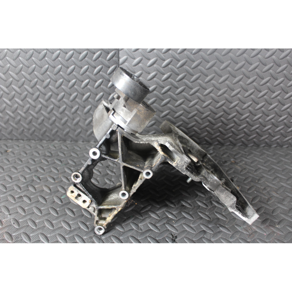 55205043 SUPPORTO MOTORE POMPA GASOLIO LANCIA DELTA 3 III (844)(2008-2014) 1.6 DMULTIJET 120CV 88KW 198A2000