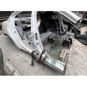 50533281 MONTANTE SOTTOPORTA DESTRO ALFA ROMEO GIULIA 2 (952)(2015 >) 2.2 D 150CV 110KW 55266388