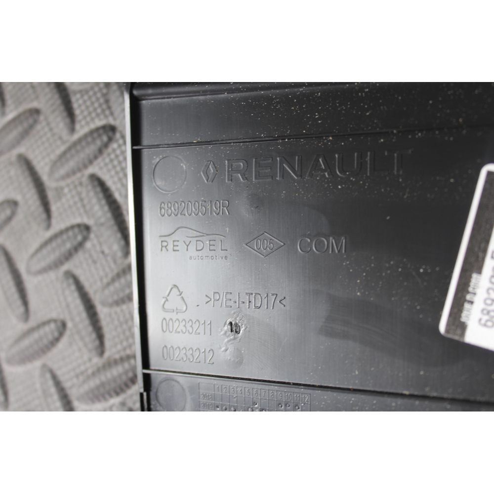 689209519R MODANATURA COPERCHIO AIRBAG DESTRO RENAULT CAPTUR (HF)(2020 >) 1.6E-TECH 2021 IBRIDO H4MC6