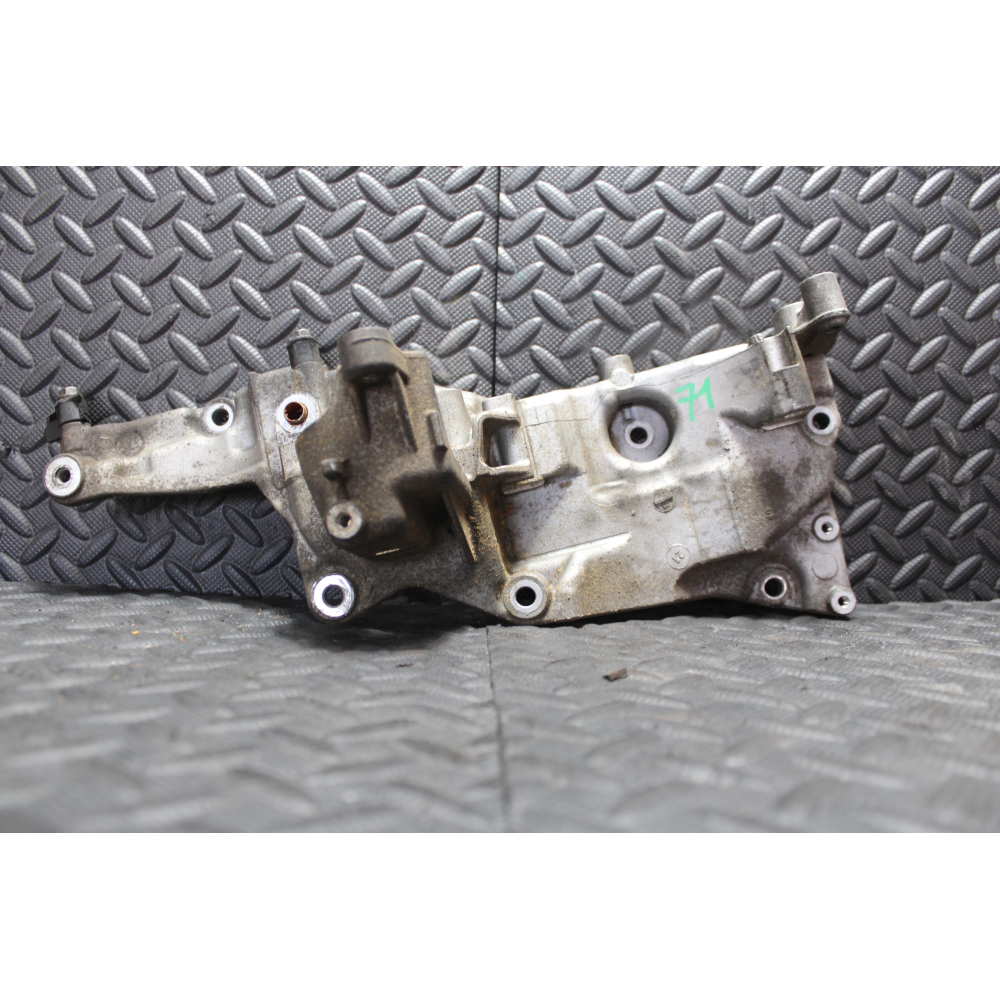 9820041180 SUPPORTO MOTORE ALTERNATORE PEUGEOT 308 2 II (2013 >) 2.0 HDI "2020" T7MA AH01 AH03 18.000KM