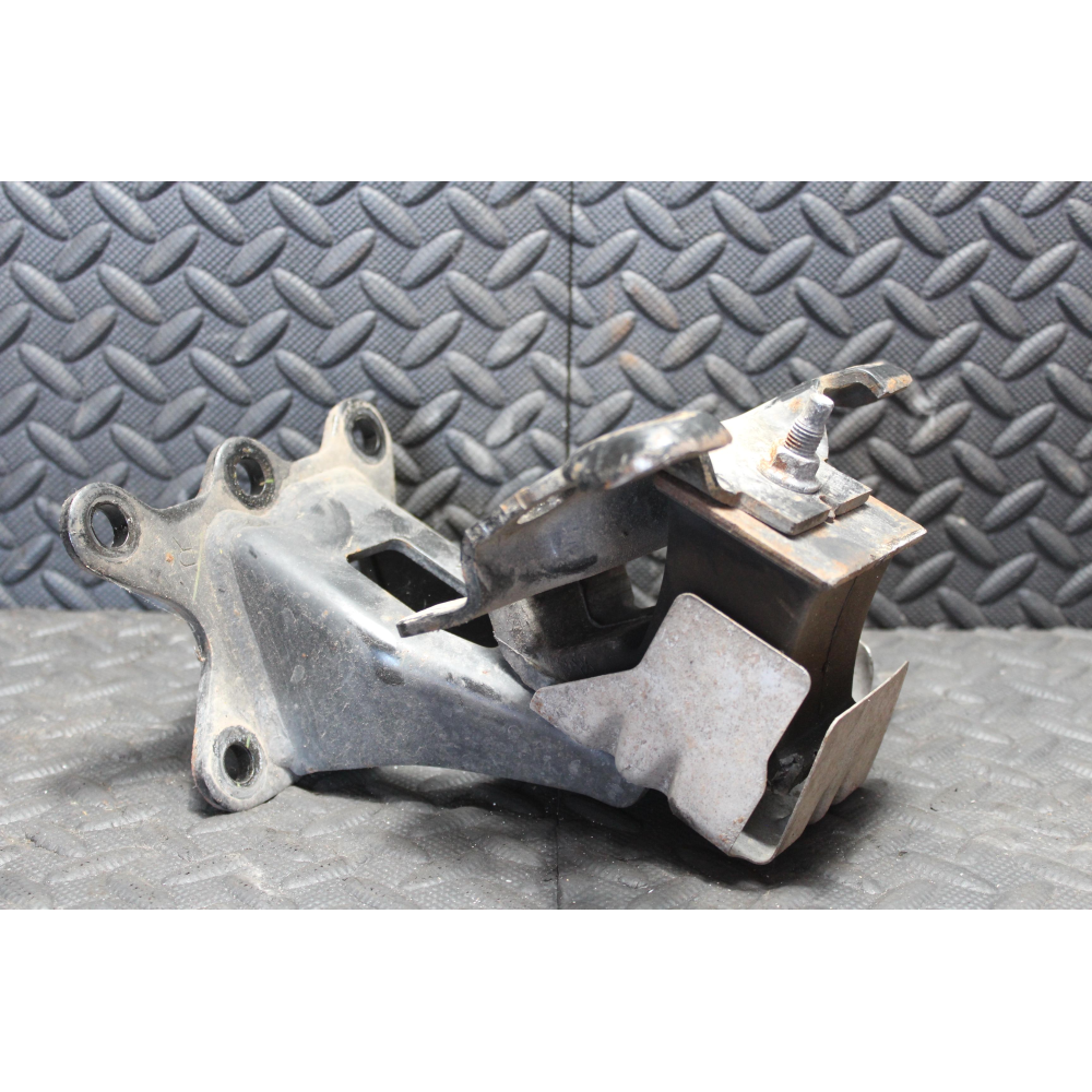 SUPPORTO MOTORE DESTRO NISSAN NAVARA (D23)(2015>) 2.3 DCI 2015 YS23C270