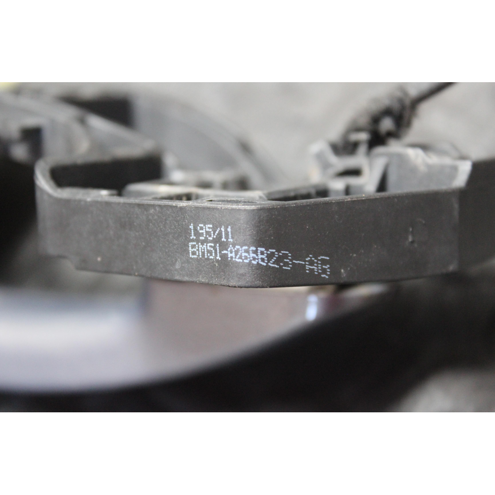 BM51-A266B23-AG MANIGLIA ESTERNA POSTERIORE SINISTRA FORD FOCUS 3 III SW (2010 >) 1.6 TDCI 115CV 85KW COD MOT; T1DA