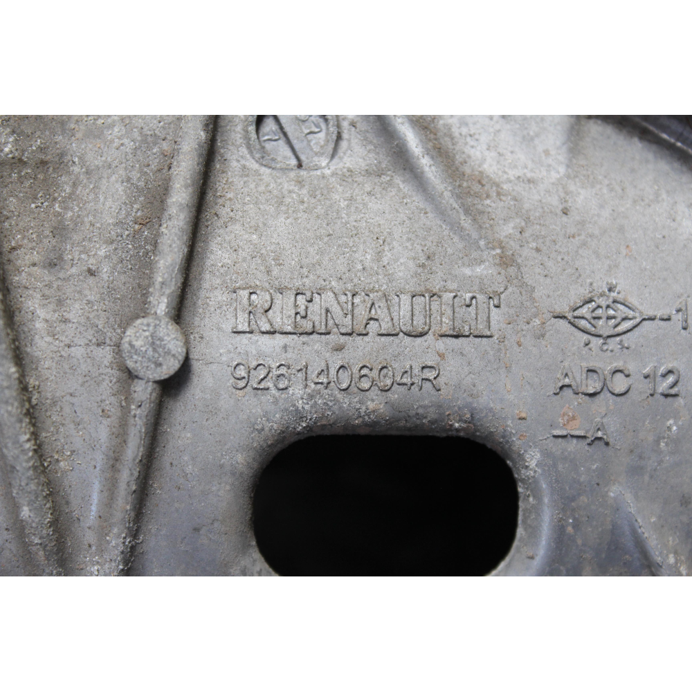 926140604R SUPPORTO MOTORE COMPRESSORE CLIMA NISSAN NAVARA (D23)(2015>) 2.3 DCI 2015 YS23C270