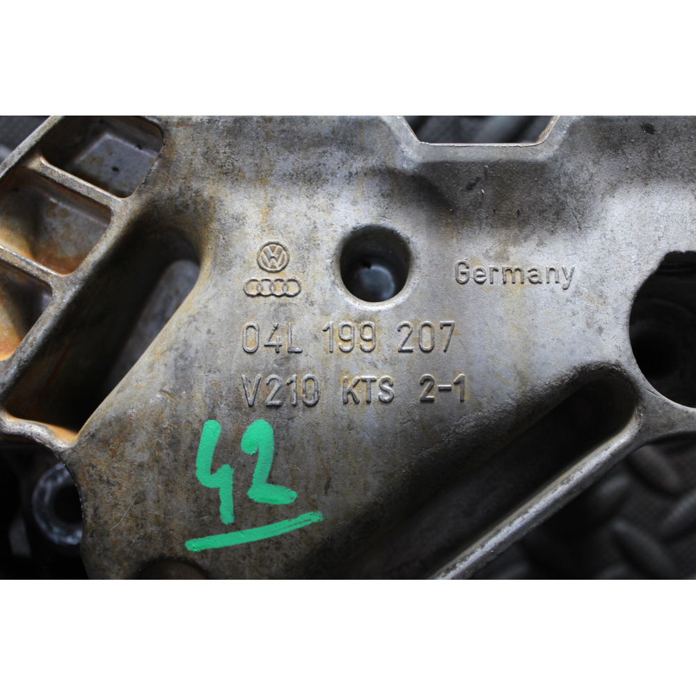 04L199207 SUPPORTO MOTORE VW GOLF 7 VII (2012 >) 1.6TDI CLH