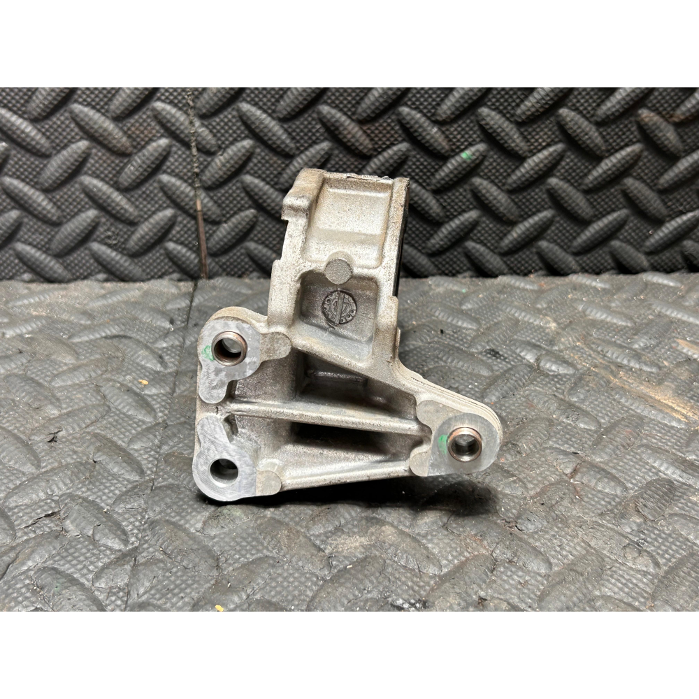 SUPPORTO SEMIASSE FIAT PANDA 3 (312,319)(2012 >) 1.3 MULTIJET 4X4 95CV 70KW EURO 6 312B1000