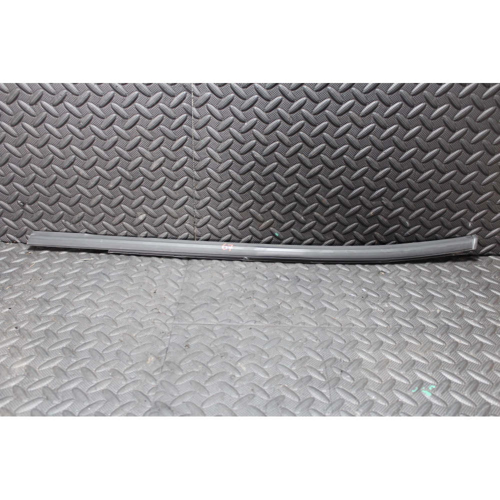 42339629/30 RASCHIAVETRO ESTERNO POSTERIORE SINISTRO OPEL KARL (C16)(2015 >)