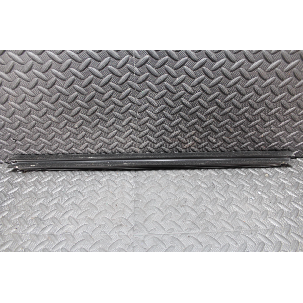 68103097AC RASCHIAVETRO INTERNO POSTERIORE SINISTRO JEEP CHEROKEE 5 (KL)(2013 >)