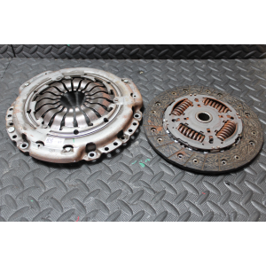 302053688R KIT DISCO FRIZIONE  90% RENAULT KADJAR (HA,HL)(2015 >) 1.5DCI K9KU872