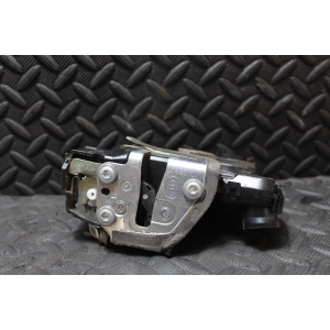 SERRATURA SPORTELLO ANTERIORE DESTRA 3P SUZUKI GRAND VITARA 2 II (JT,TE,TD)(05-15)