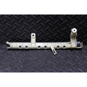 GUIDA FINESTRINO PORTA POSTERIORE SINISTRA JEEP CHEROKEE 5 (KL)(2013 >) 2.2 CRD COD MOT; LAU61