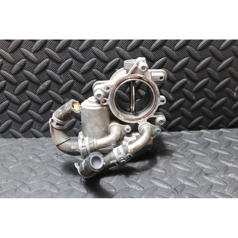 04L128063T 04L128059T CORPO FARFALLATO VW GOLF 7 VII (2012 >) 1.6 TDI