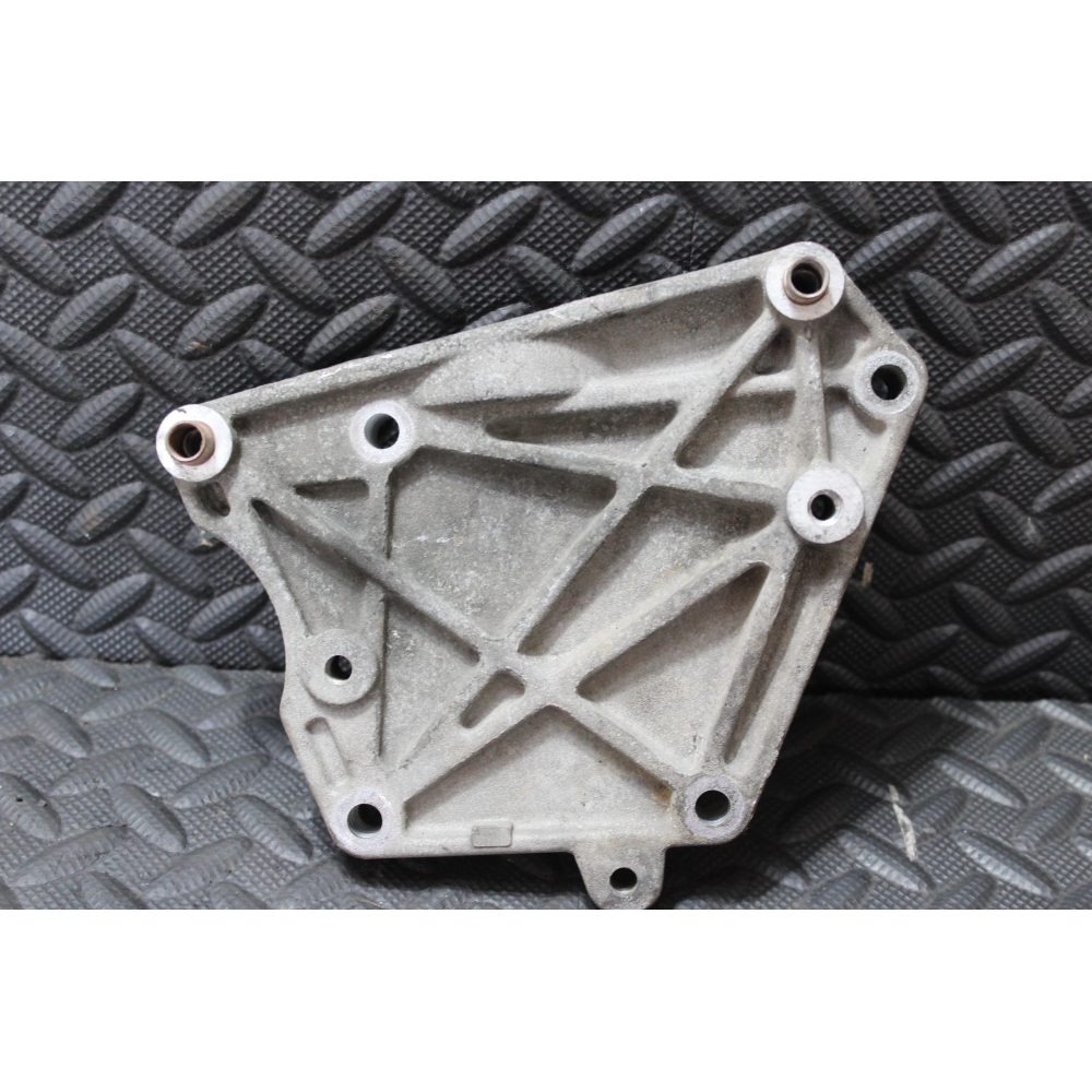 73502146 SUPPORTO MOTORE ALTERNATORE FIAT PANDA 2 (169)(2003-2012) 1.3MULTIJET 188A8000