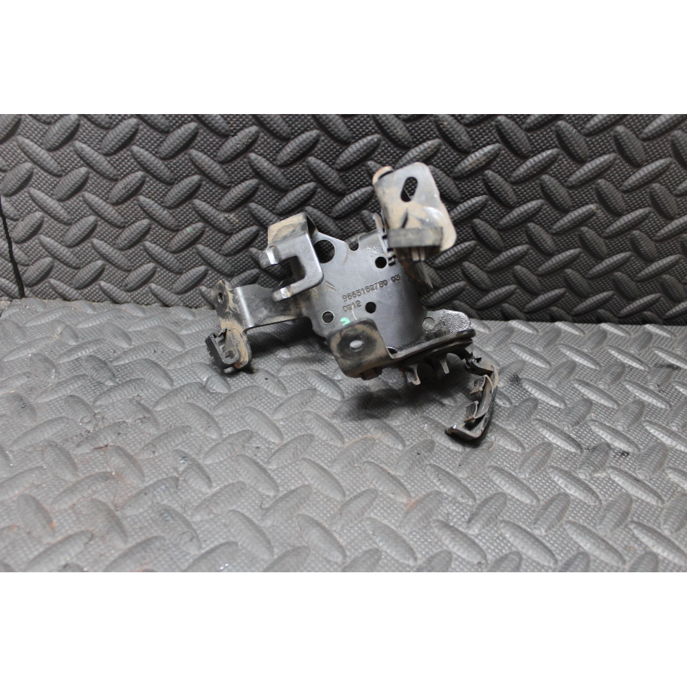 9665162780 SUPPORTO MOTORE PEUGEOT 208 I (CA , CC)(2012 >) 1.4 HDI 50KW 8HR