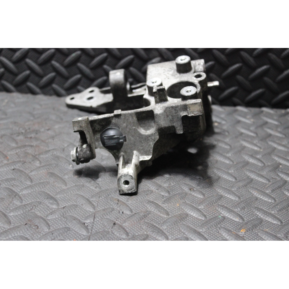 9804121180 SUPPORTO MOTORE COMPRESSORE CLIMA CITROEN FORD PEUGEOT 1.6HDI