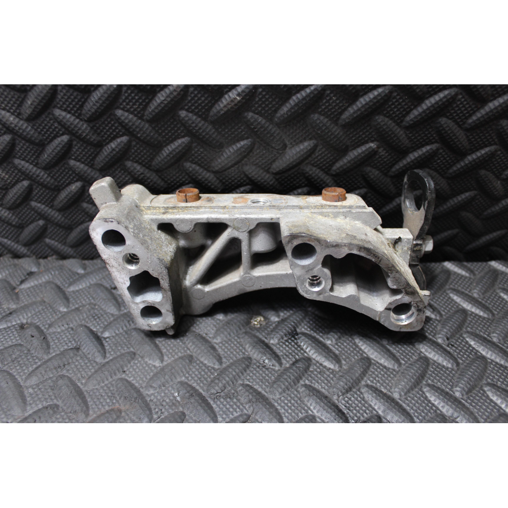 9637558580 SUPPORTO MOTORE PEUGEOT 208 I (CA , CC)(2012 >) 1.4 HDI 50KW 8HR