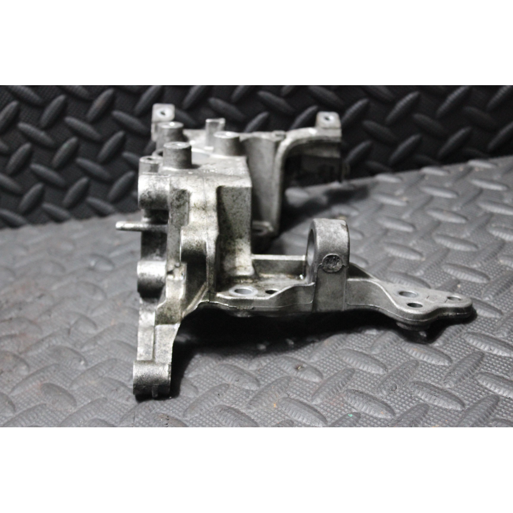 9804121180 SUPPORTO MOTORE COMPRESSORE CLIMA CITROEN FORD PEUGEOT 1.6HDI