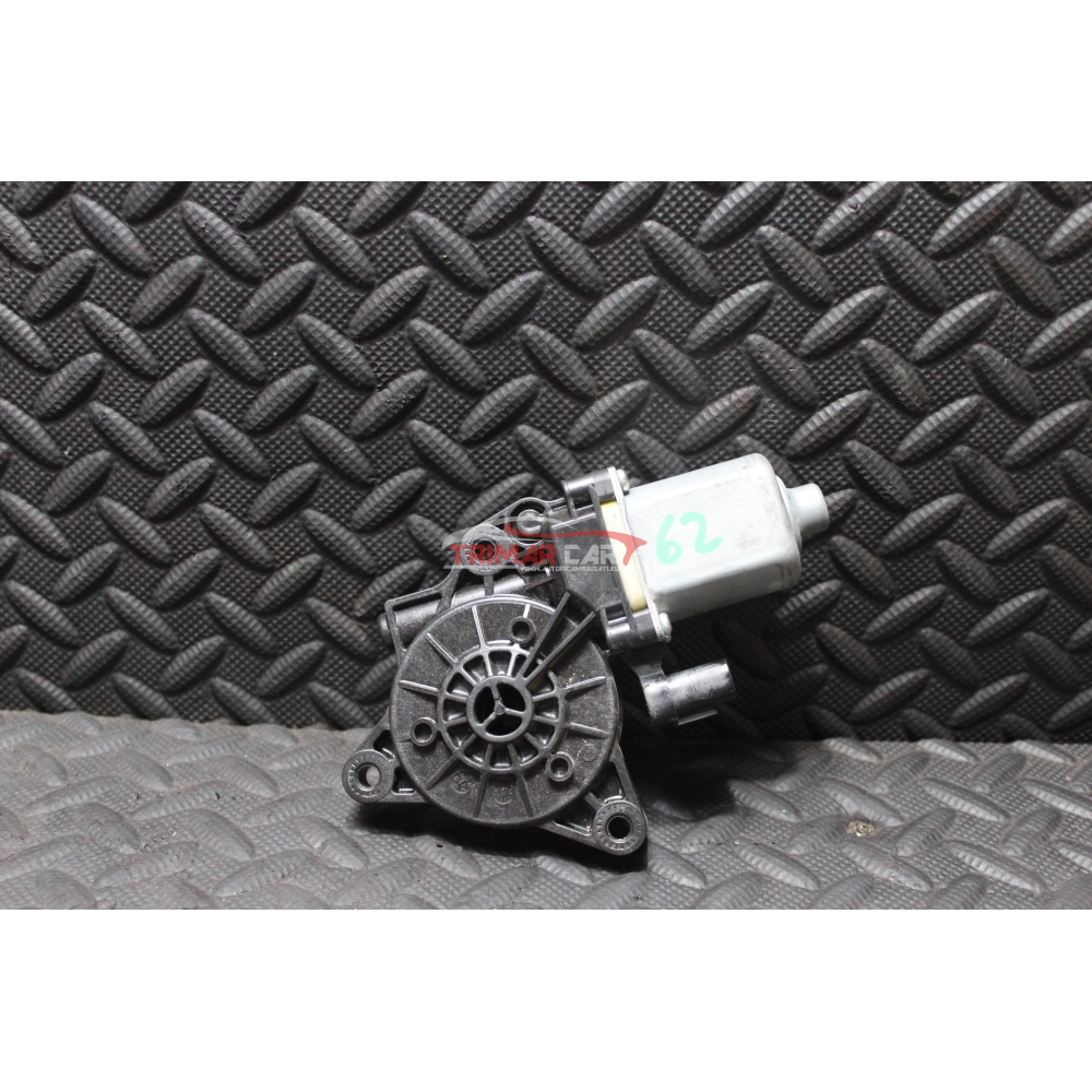 82460D7000 MOTORINO ALZACRISTALLI ANTERIORE DESTRO HYUNDAI TUCSON (TL)(2015>)  