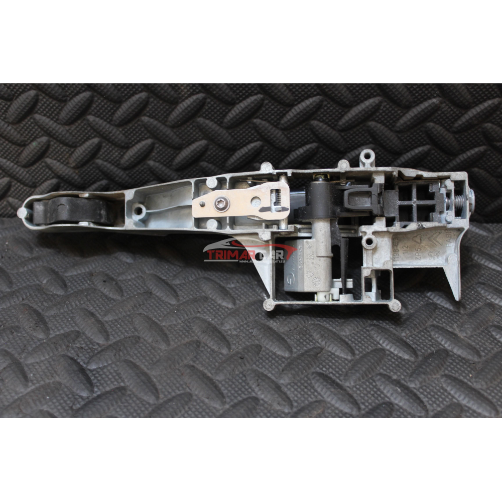 1198G3 MANIGLIA ESTERNA POSTERIORE SINISTRA CITROEN C5 3 III BREAK (RW)(08-17) 2.7 HDI 204CV 150KW COD MOTORE: UHZ