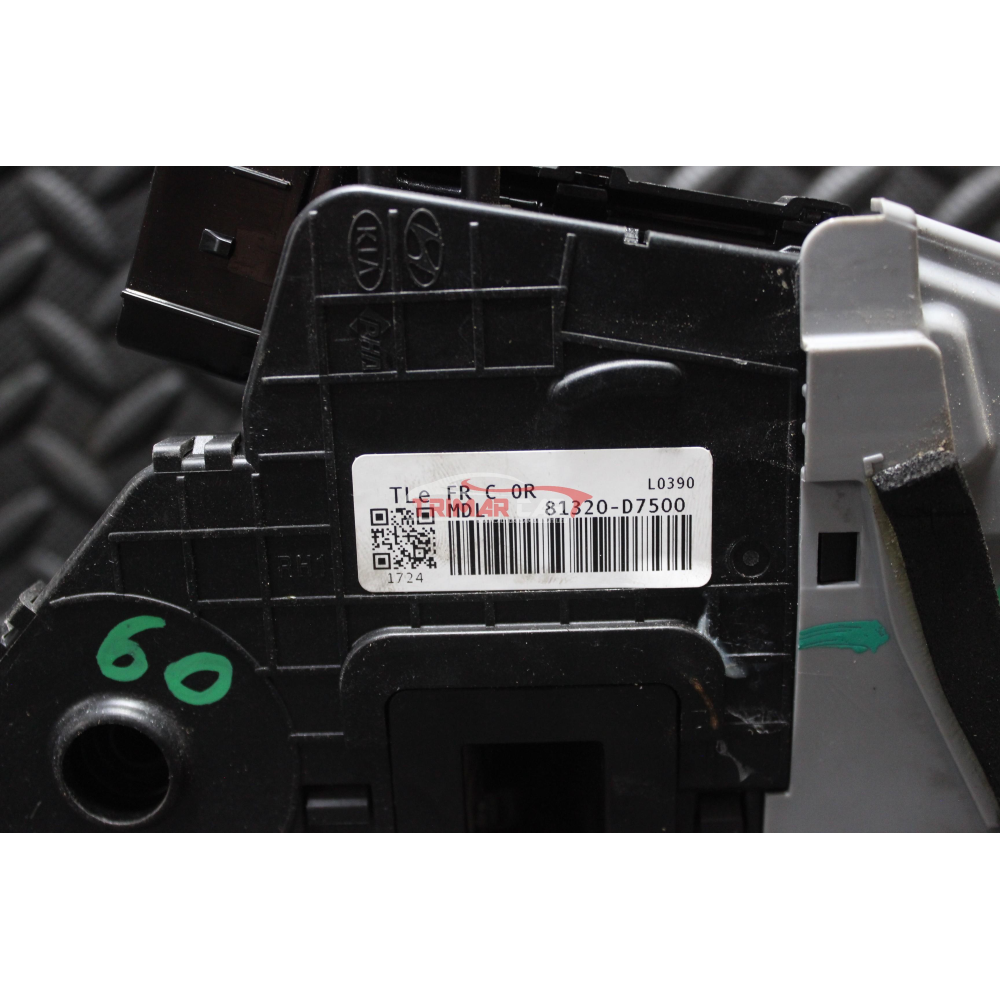 81320-D7500 SERRATURA SPORTELLO ANTERIORE DESTRA HYUNDAI TUCSON (TL)(2015 >) 1.7 CRDI 141CV 104KW D4FD