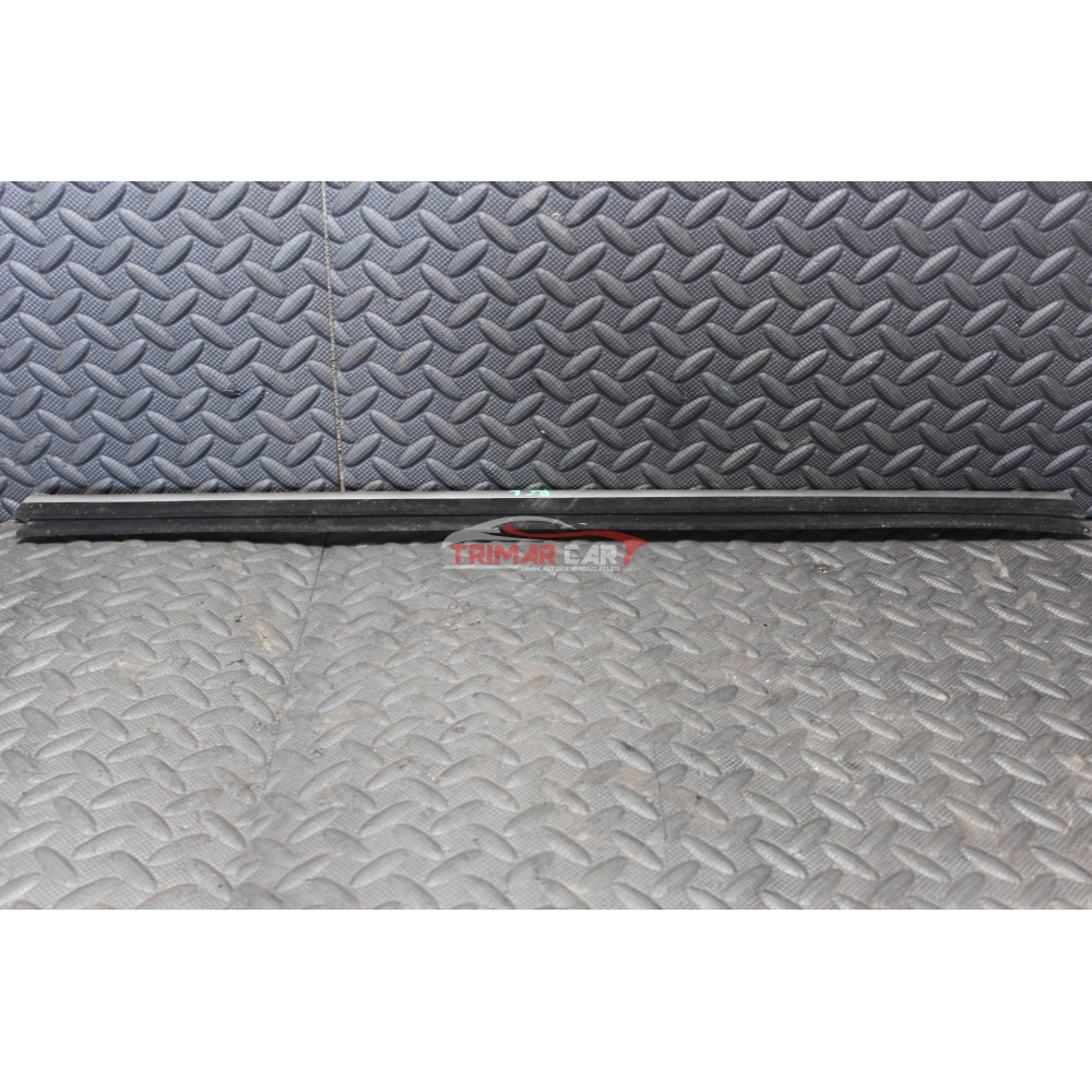 5F4837471A RASCHIAVETRO INTERNO ANTERIORE SINISTRO SEAT LEON (5F1)(2012 >) 1.6TDI 81KW 110CV CXXB