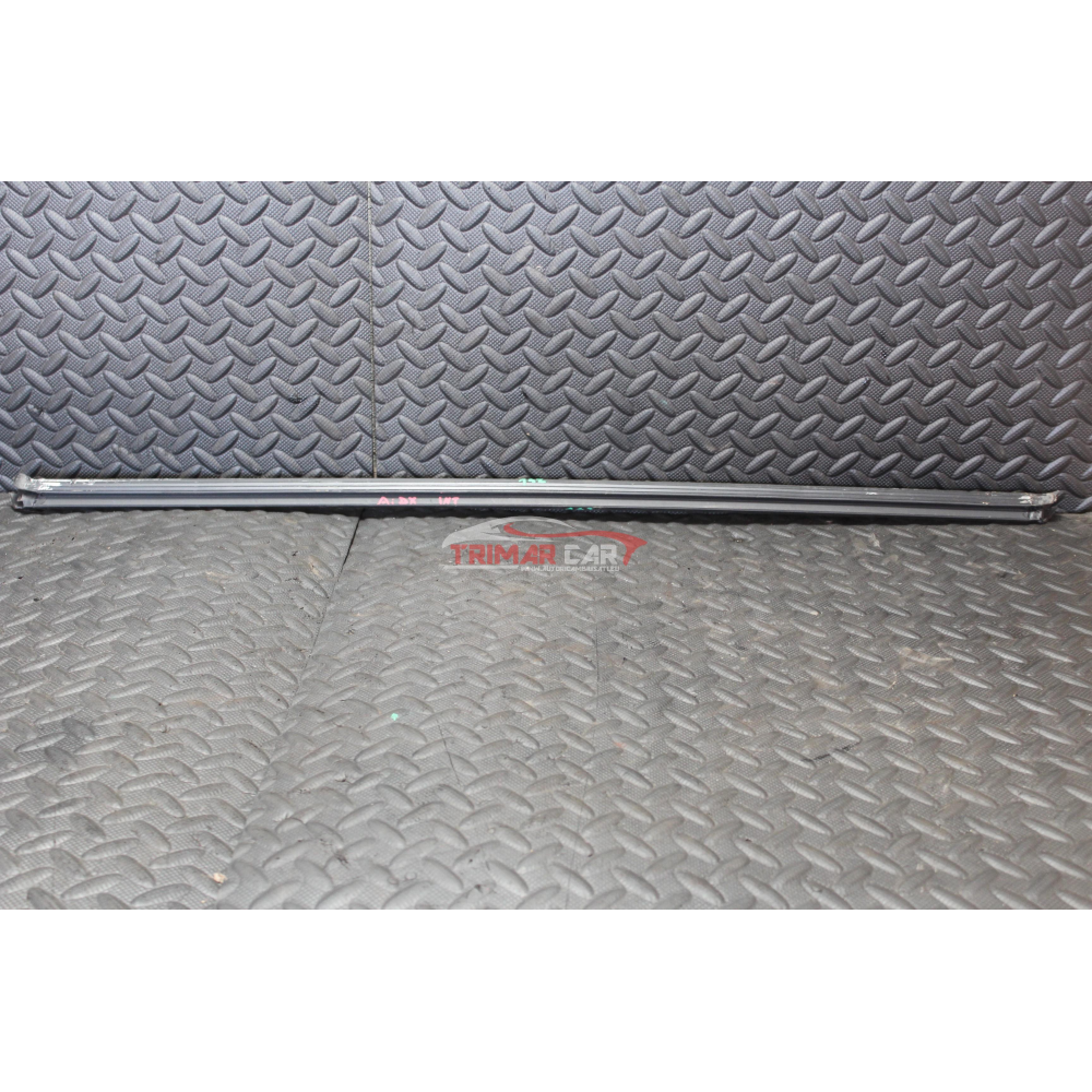 5F4837472A RASCHIAVETRO INTERNO ANTERIORE DESTRO SEAT LEON (5F1)(2012 >) 1.6TDI 81KW 110CV CXXB