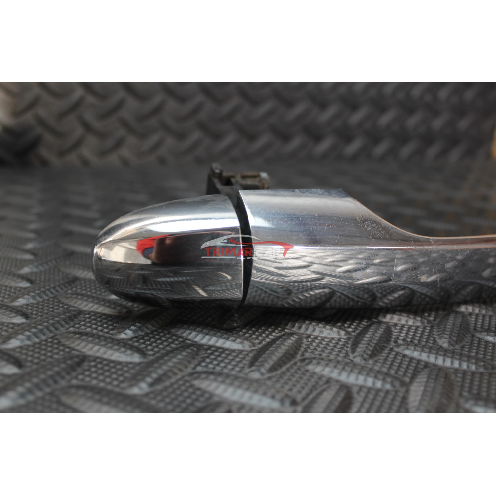 MANIGLIA ESTERNA ANTERIORE DESTRA FIAT 500L (351,352)(2012 >)