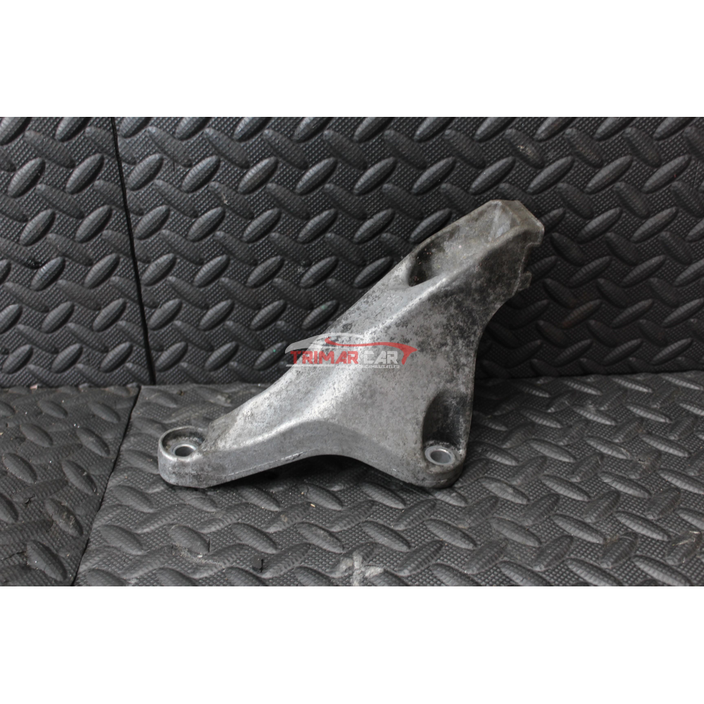 8E0199307S SUPPORTO MOTORE ZAMPA AUDI A4 (8K2,B8)(2007-2015) 2.0 TDI 143CV 105KW CAG