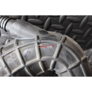 8E0129615Q TUBO MANICOTTO ASPIRAZIONE ARIA AUDI A4 (8K2,B8)(2007-2015) 2.0 TDI 143CV 105KW CAG