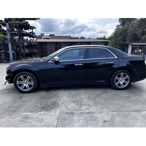 1LG57TZZAB 1LG56TZZAB COPPIA MINIGONNE SOTTOPORTA LATERALI LANCIA THEMA 2 (LX)(2011 IN POI) 3.0 D 239CV 176KW COD MOT. EXF