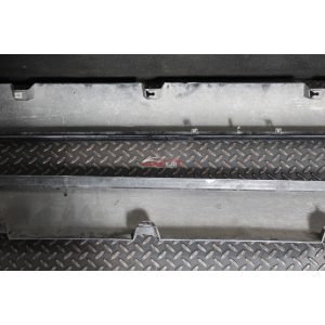 1LG57TZZAB 1LG56TZZAB COPPIA MINIGONNE SOTTOPORTA LATERALI LANCIA THEMA 2 (LX)(2011 IN POI) 3.0 D 239CV 176KW COD MOT. EXF