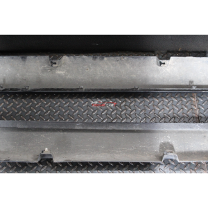 1LG57TZZAB 1LG56TZZAB COPPIA MINIGONNE SOTTOPORTA LATERALI LANCIA THEMA 2 (LX)(2011 IN POI) 3.0 D 239CV 176KW COD MOT. EXF