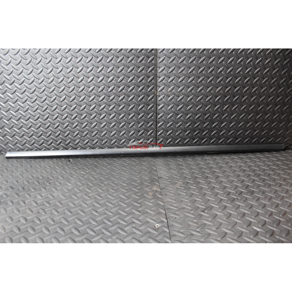 51936662 RASCHIAVETRO ESTERNO ANTERIORE SINISTRO FIAT 500X (334)(2014 >)