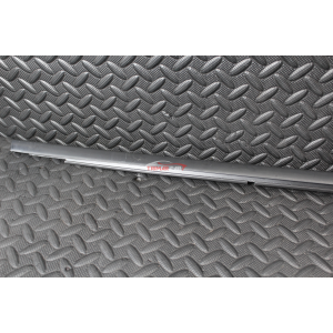 51936594 RASCHIAVETRO ESTERNO ANTERIORE DESTRO FIAT 500X (334)(2014 >)