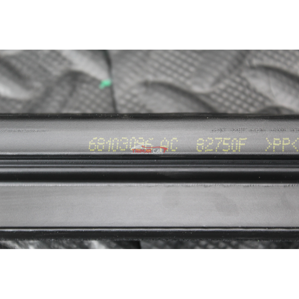 68103096AC RASCHIAVETRO INTERNO POSTERIORE DESTRO JEEP CHEROKEE 5 (KL)(2013 >)