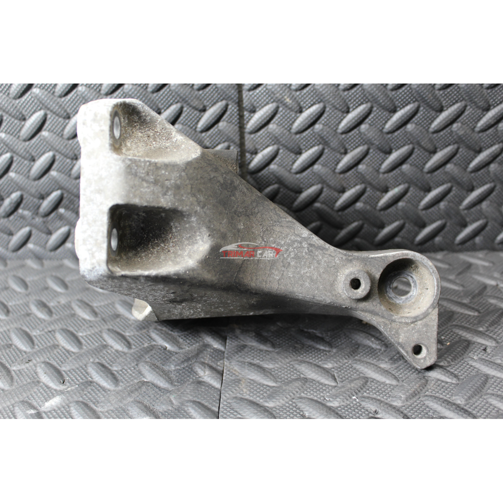 22116781916 SUPPORTO MOTORE BMW SERIE 1 (E81)(2006-2011) 120D