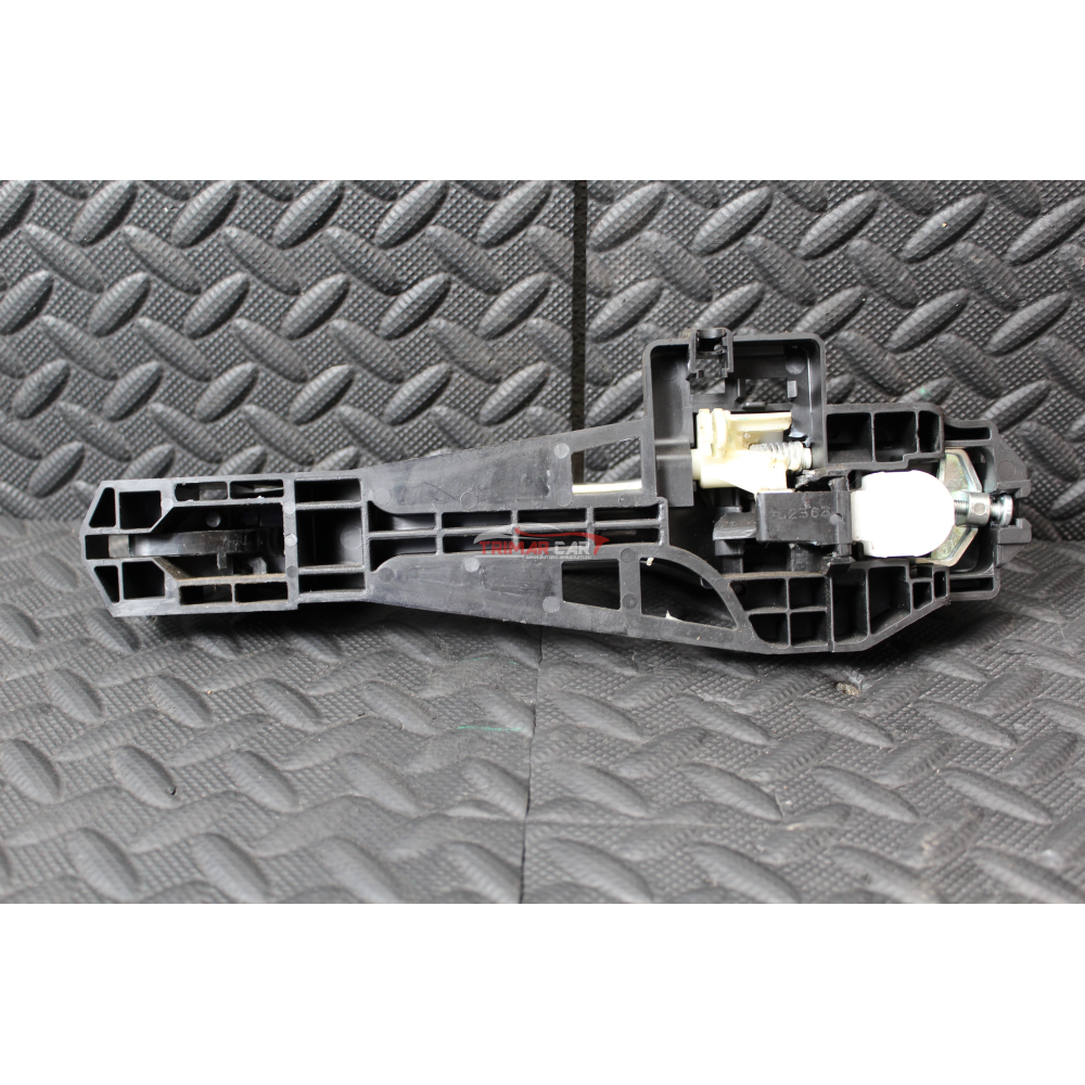 MANIGLIA ESTERNA POSTERIORE DESTRA FIAT 500L (351,352)(2012 >)