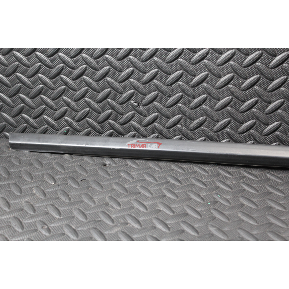 RASCHIAVETRO ESTERNO POSTERIORE DESTRO FIAT 500X (334)(2014 >)