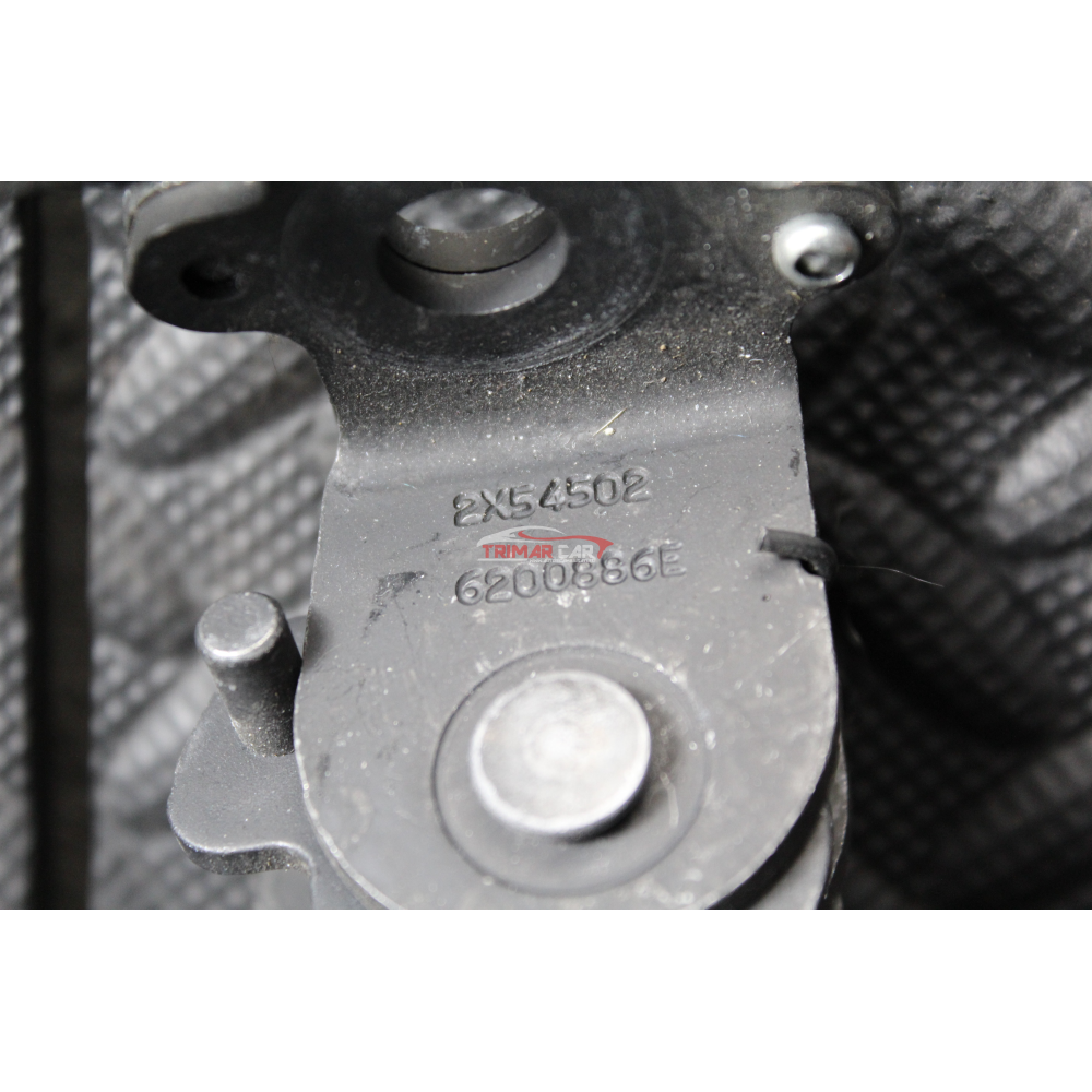 5F0857739QVZ AGGANCIO CINTURA SICUREZZA POSTERIORE CENTRALE SEAT LEON (5F1)(2012 >) 1.6TDI 81KW 110CV CXXB