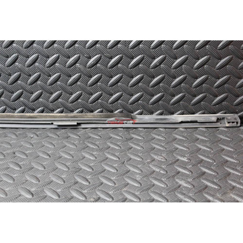 POSS COD 52015772 RASCHIAVETRO ESTERNO POSTERIORE DESTRO FIAT 500L (351,352)(2012 >)