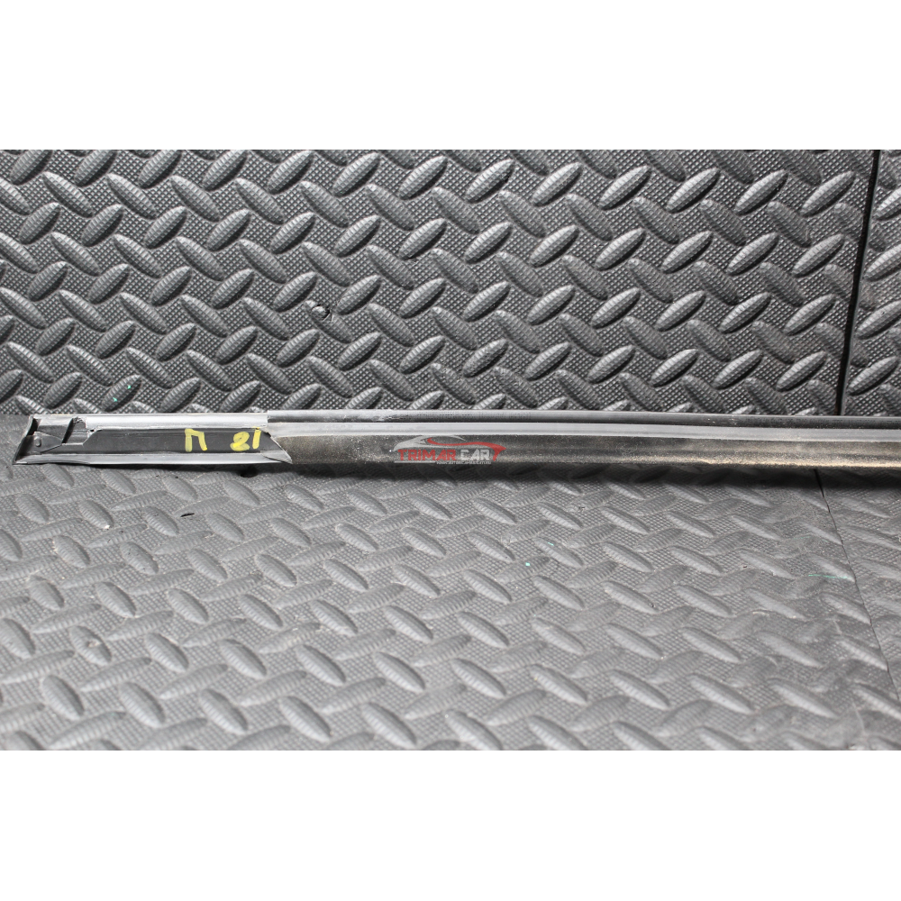 RASCHIAVETRO ESTERNO POSTERIORE DESTRO FIAT 500X (334)(2014 >)