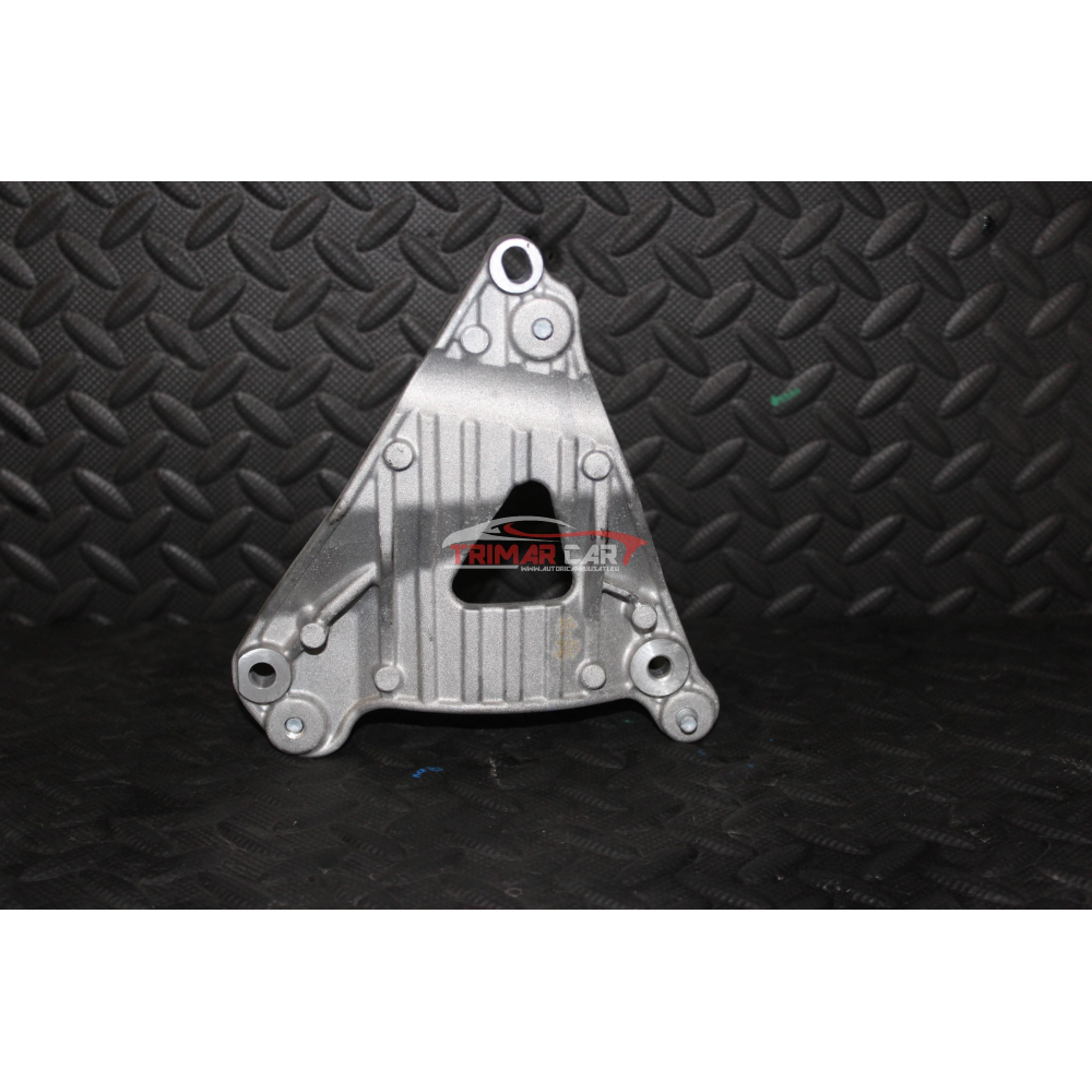 K68493639AA SUPPORTO MOTORE COMPRESSORE CLIMA JEEP WRANGLER 4 IV (JL)(2021 >) 2.0 4xe Plug-in Hybrid 381CV 280KW EXC "2022"