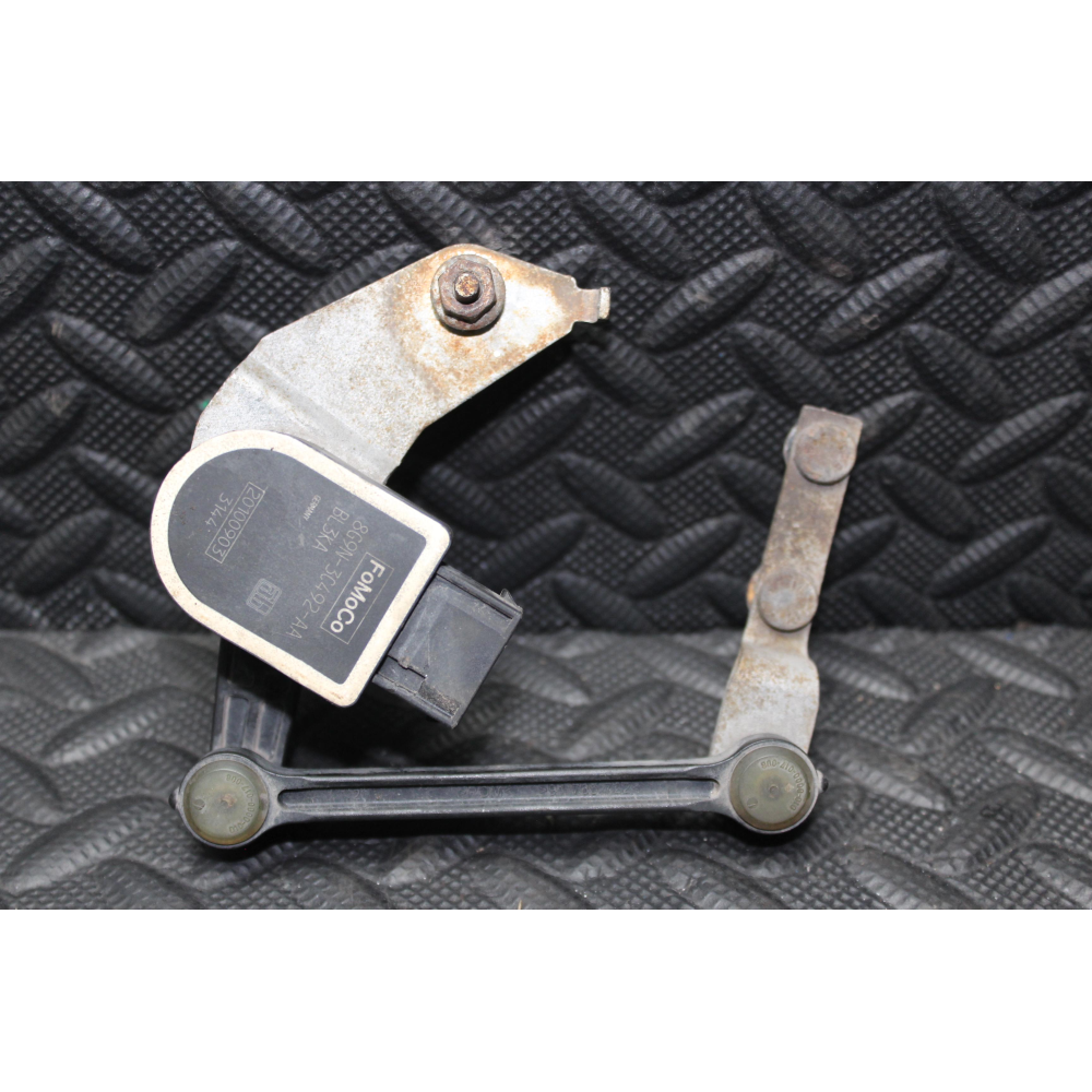 8G9N-5A955-BA 8G9N-3C492-AA SENSORE REGOLAZIONE ALTEZZA FARI VOLVO S60 2 II (2010 >) 2.0 D3 163CV 120KW D5204T2