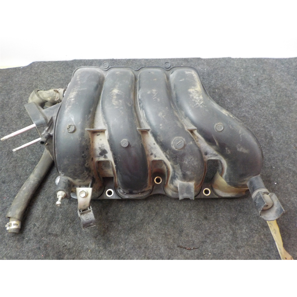 COLLETTORE ASPIRAZIONE IN PLASTICA TOYOTA YARIS 3 (NHP13) [2010-2017] BENZINA