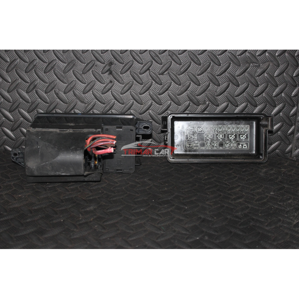 61149213372 CENTRALINA SCATOLA PORTAFUSIBILI MINI COUNTRYMAN (R60)(10-16) 1.6D N47C16A