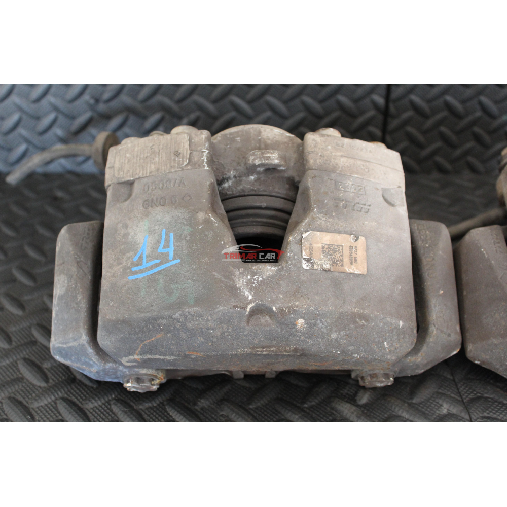 4G0106AK COPPIA PINZE FRENO ANTERIORI AUDI A6 AVANT (4G5,4GD,C7)(2011 >) DIESEL