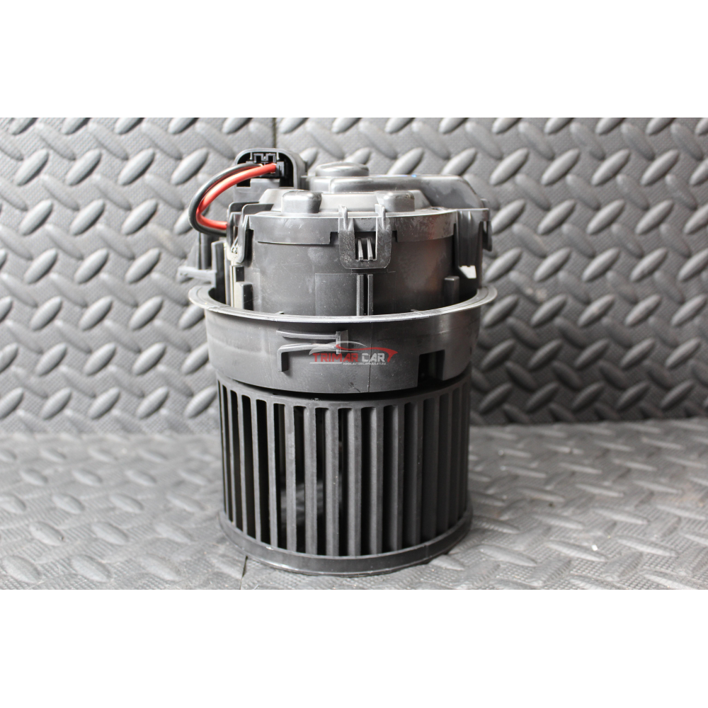 1608182080 NN108411U VENTOLA RISCALDAMENTO ABITACOLO PEUGEOT 2008 (CU)(2014) 1.6 HDI 92CV 68KW 9H06 9HP