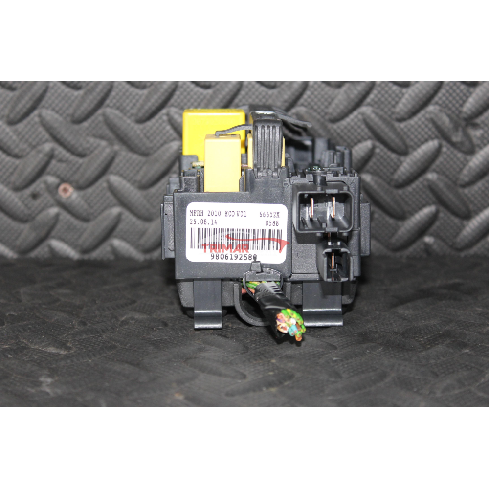 9806192580 CENTRALINA SCATOLA PORTAFUSIBILI PEUGEOT 2008 (CU)(2013 >) 1.6 HDI 92CV 68KW 9H06 9HP