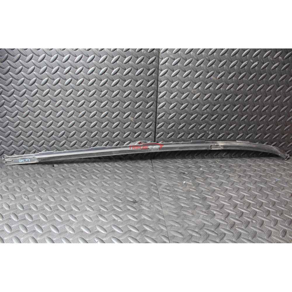 RASCHIAVETRO ESTERNO POSTERIORE SINISTRO ALFA ROMEO GIULIA 2 (952)(2015 >)